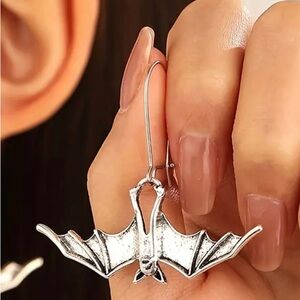 New Gothic Halloween spooky dangle bat earrings